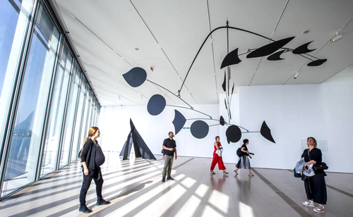 CALDER MOBILE 2