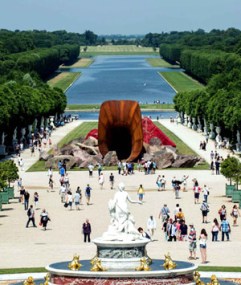 ANISH KAPOOR VERSAILLES